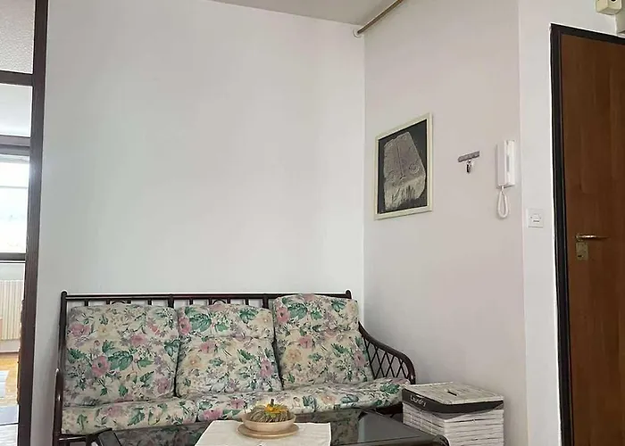 Quiet & Comfy Apartment- Centar *